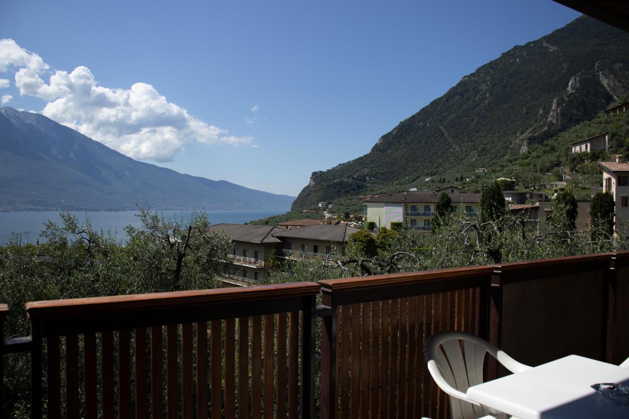 Residence Miravalle Лимоне-суль-Гарда Экстерьер фото