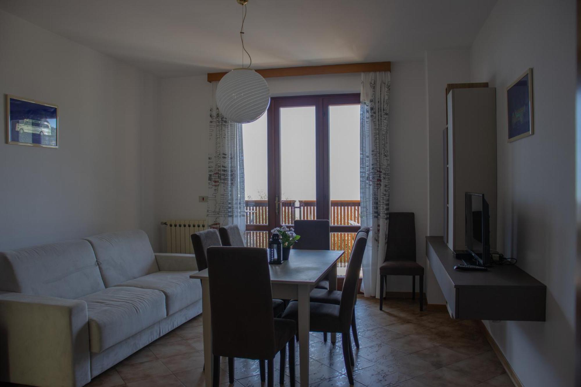 Residence Miravalle Лимоне-суль-Гарда Экстерьер фото